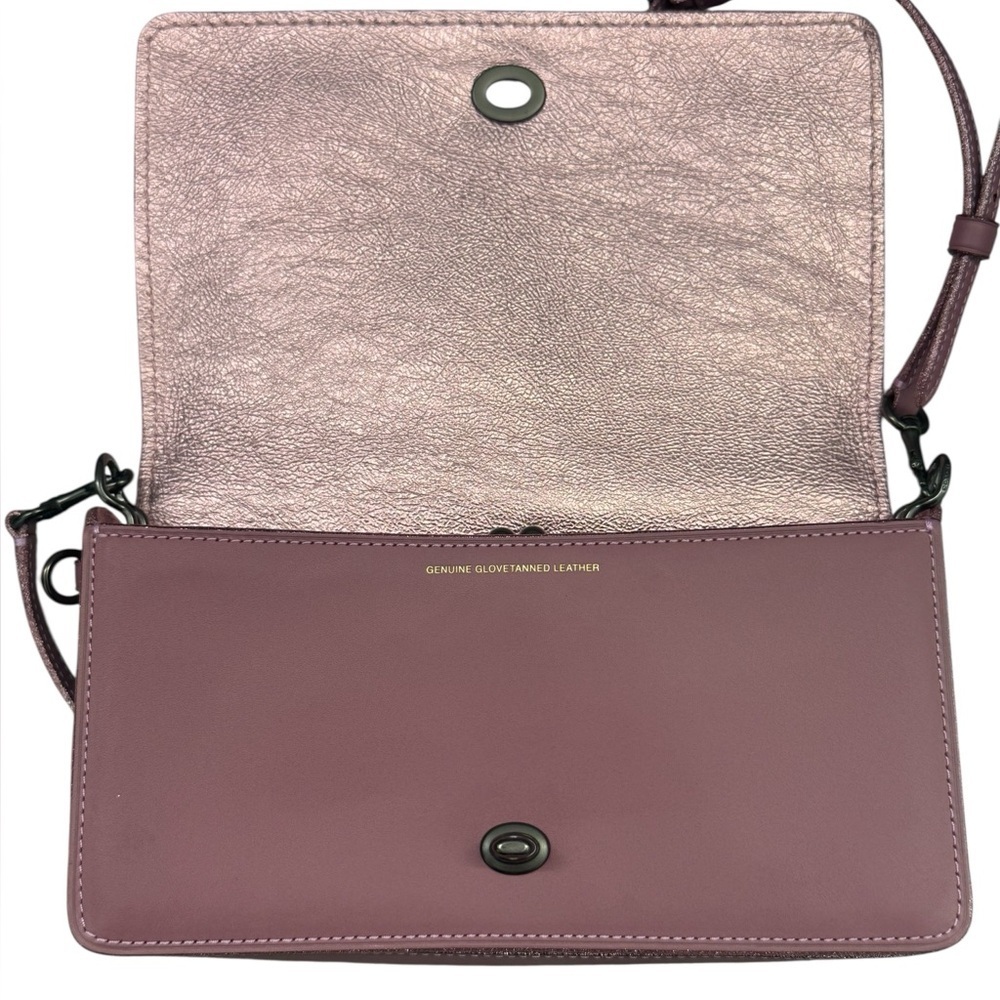 Coach Dinky 1941 Primrose Pink Interior Kisslock Leather Compact Crossbody - Picture 11 of 12